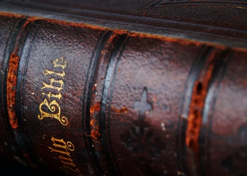 ASV "mormoņu štata" skolās aizliedz Bībeli — iemesls var kristiešus pārsteigt