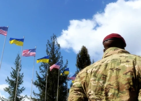   Еще 2 млрд долларов: США готовят новый пакет военной помощи Украине