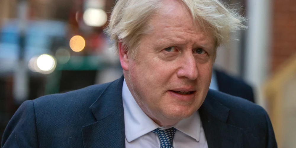   Джонсон ушел из парламента Британии на фоне расследования скандальных вечеринок во время локдауна