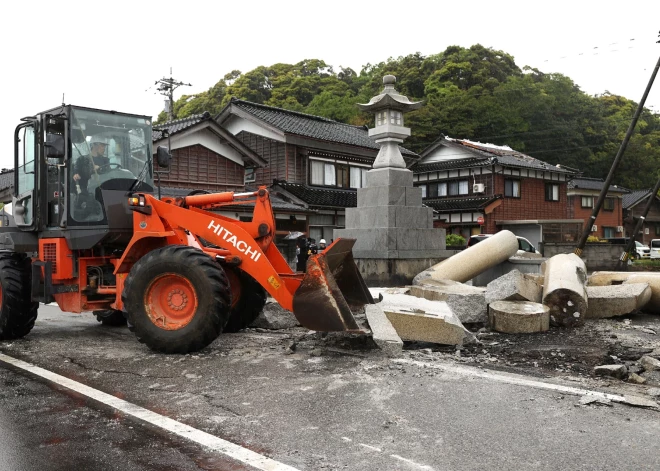 Japānas ziemeļus satricinājusi 6,2 magnitūdas stipra zemestrīce