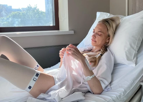   "Это было очень страшно!": звезда Comedy Woman Надежда Сысоева перенесла операцию по удалению опухоли груди