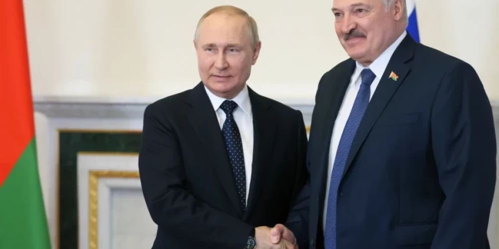 Путина с Днем России поздравили Лукашенко и Ким Чен Ын