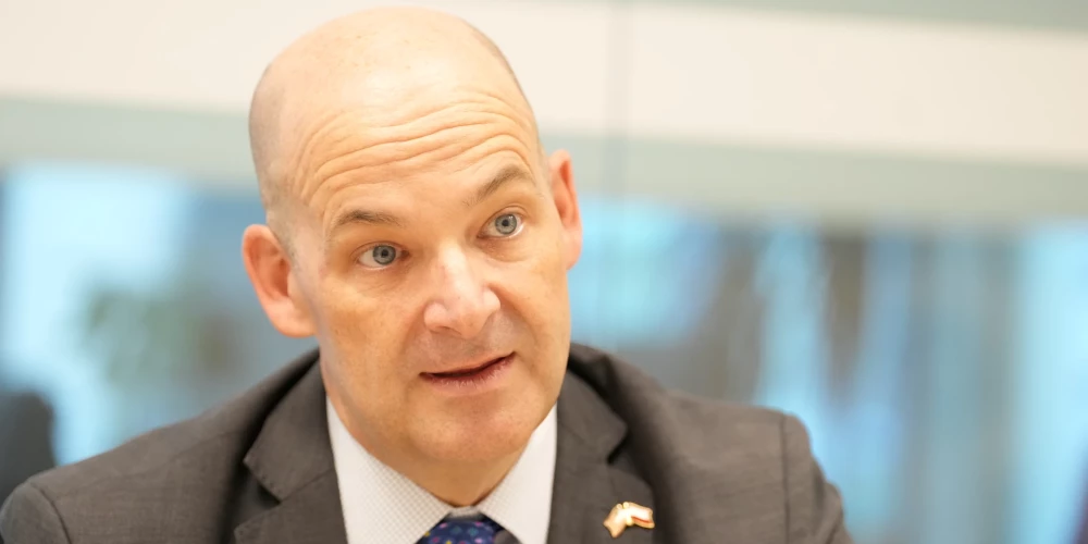 ASV vēstnieks Latvijā Kristofers Tods Robinsons.