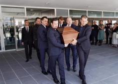 2023. gada 12. jūnijā Dailes teātrī notika atvadīšanās no izcilās teātra un kino aktrises Lilitas Ozoliņas. 