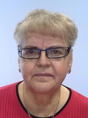 Инара Подмостко