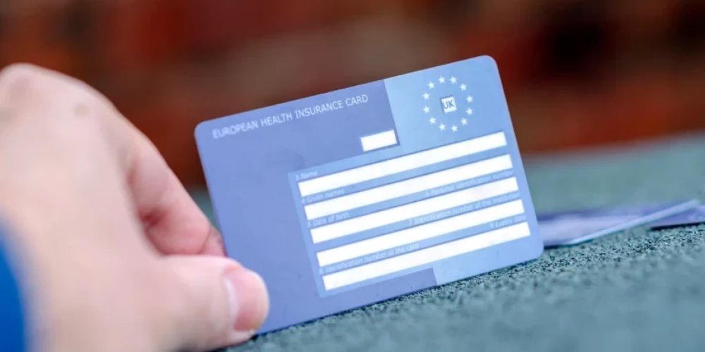 Жителей призывают получить бесплатную европейскую карту страхования здоровья. Как это сделать?