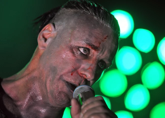 Секс-скандал вокруг Rammstein: прокуратура Берлина начала расследование в отношении Тилля Линдеманна