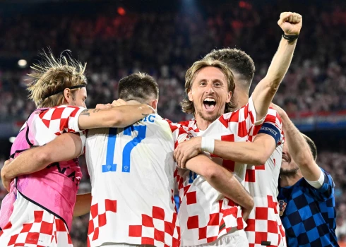 Horvātijas futbolisti izrauj uzvaru papildlaikā un sasniedz Nāciju līgas finālu