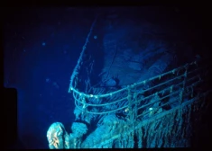 В океане исчезла подводная лодка с туристами, желающими увидеть обломки "Титаника"