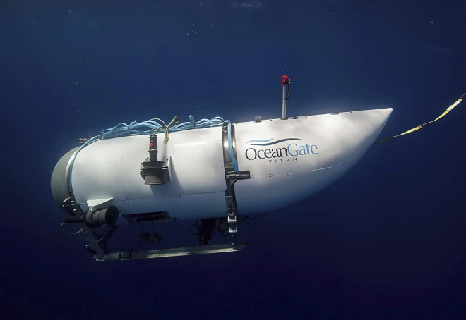 "OceanGate Expeditions" 6,5 metrus garais zemūdens aparāts "Titan".