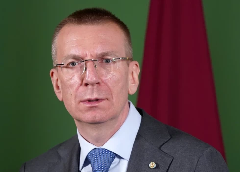 Опрос: довольны ли латвийцы, что новым президентом Латвии станет Ринкевич?