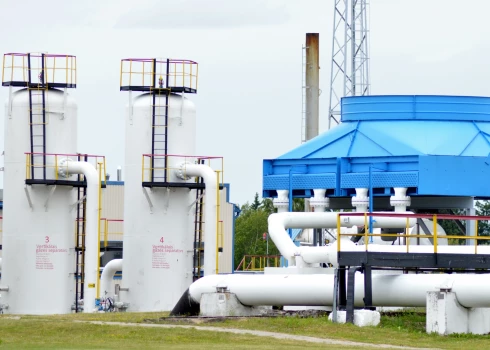 Готовим сани летом: Латвия запасается газом