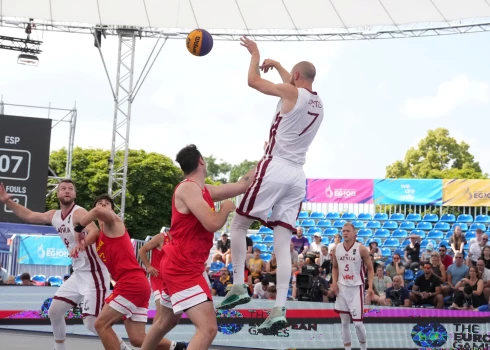 3x3 vīriešu basketbola turnīra spēle starp Latvijas un Spānijas izlasēm III Eiropas spēlēs Krakovā.