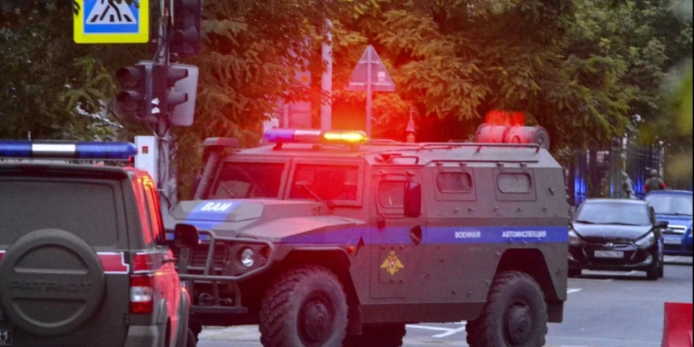 Военная техника, блокпосты, взрывы: что сейчас происходит в Москве, Воронеже, Ростове и областях?