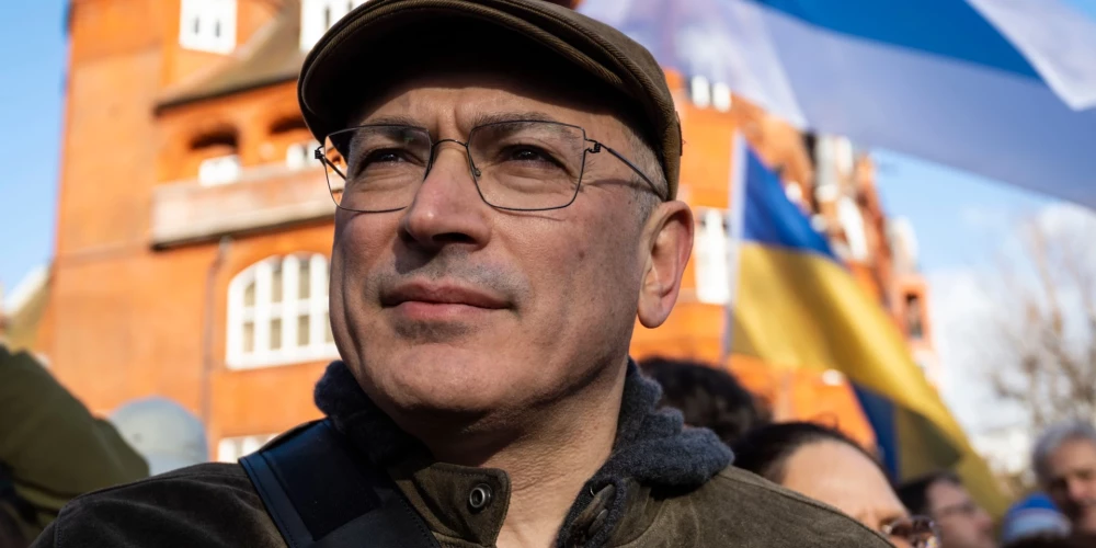 Hodorkovskis aicina atbalstīt Prigožina cīņu