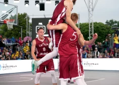 3x3 vīriešu basketbola turnīra spēle.