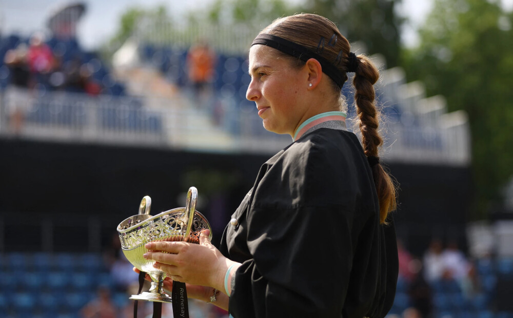 Aļonai Ostapenko — pirmais uzvarētais turnīrs šosezon!