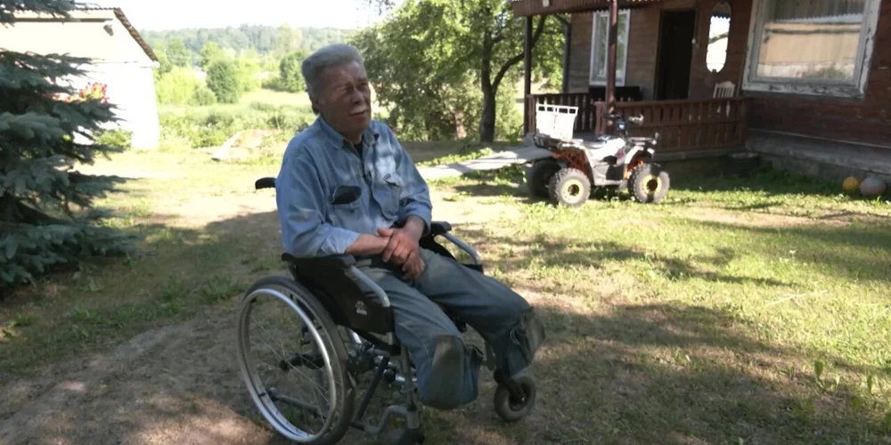 "Все возможно!": вдохновляющая история мужчины из Яунелгавы, потерявшего обе ноги