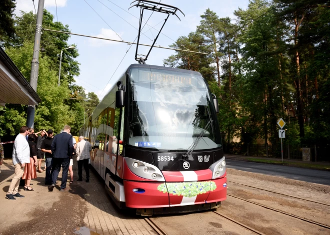 Rīgas dome izveido komisiju iespējamo pārkāpumu izmeklēšanai Satiksmes departamentā