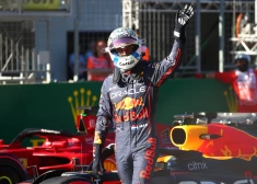 Verstapens uzvar Austrijas "Grand Prix" sprinta sacīkstē
