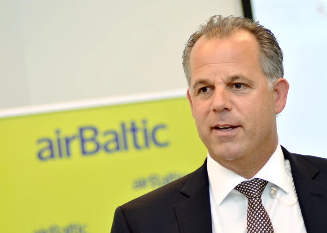 Глава airBaltic Гаусс в прошлом году заработал более миллиона евро; он владеет недвижимостью в Германии, Австрии, Италии