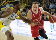 Latvijas basketbola izlases kandidāts Artūrs Strautiņš.