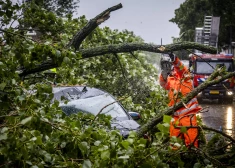 Nīderlandi skārusi meteoroloģisko novērojumu vēsturē spēcīgākā vasaras vētra