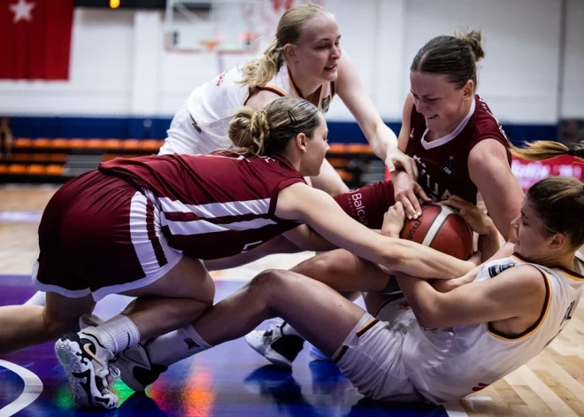 Latvijas U-18 basketbolistes pārsteidz Vāciju un iekļūst Eiropas čempionāta ceturtdaļfinālā