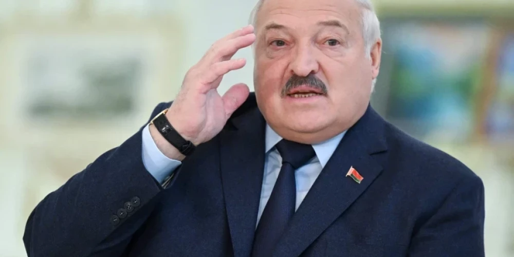 Lukašenko par Prigožina likteni: "Nogalināt netaisās, bet dzīvē visādi gadās"