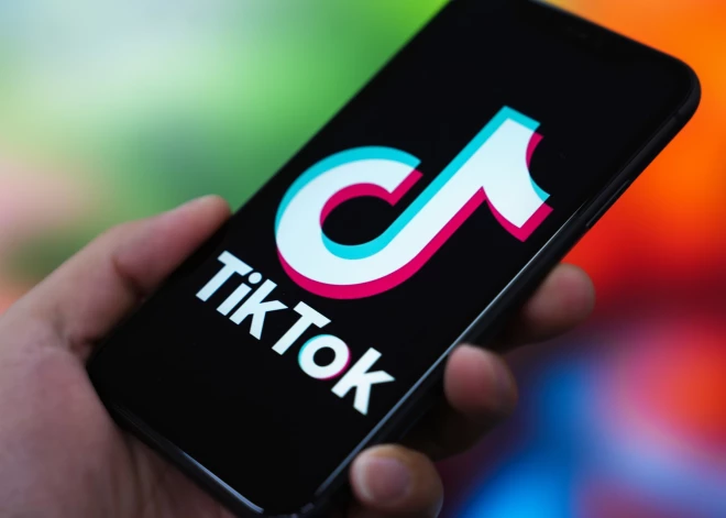 Francijas deputāti aicina valdību aizliegt "TikTok"