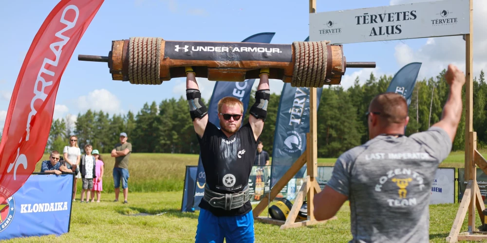 Labākais no Latvijas spēkavīriem Tērvetē bija Raivis Gintauts.