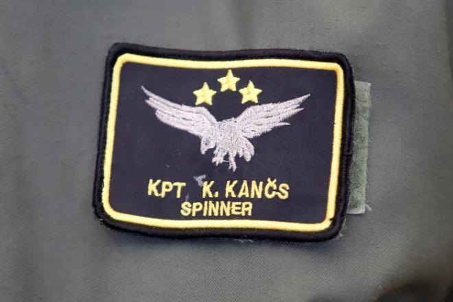 Pirms gadiem desmit civilisti par Latvijas Gaisa spēkiem palaikam atļāvās pavīpsnāt, taču tagad situācija ir radikāli mainījusies.