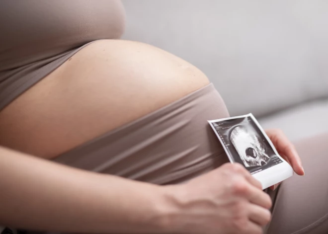 Mākslīgais intelekts tagad palīdzēs arī kļūt par tēvu
