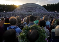 В Межапарке на Большой эстраде состоялось центральное событие Праздника песни - заключительный концерт "Вместе вверх".