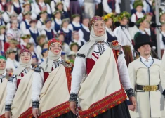 Ar lielkoncertu Rīgā noslēgušies Dziesmu un deju svētki