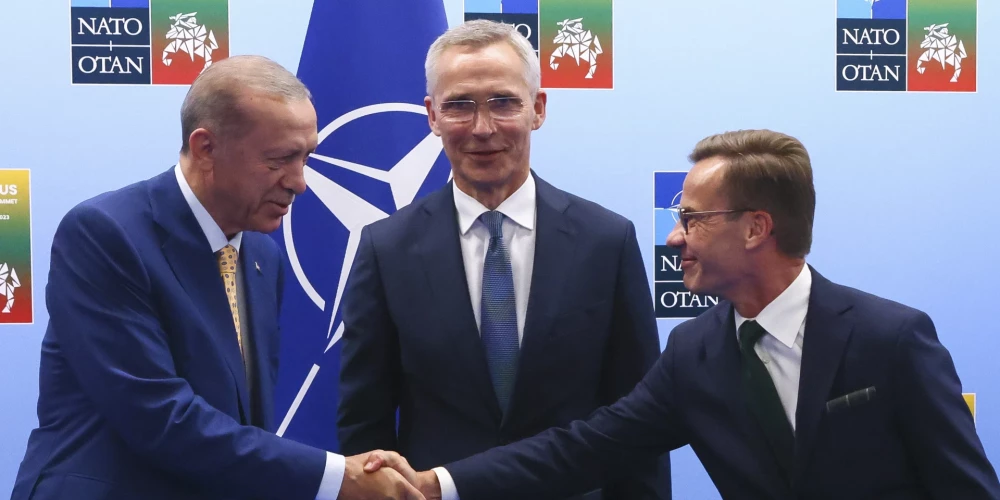 Turcijas līderis Erdogans atbalsta Zviedrijas pievienošanos NATO 