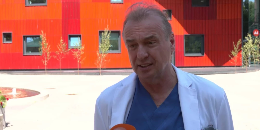 Профессор, кардиолог Андрей Эрглис. (Фото: скриншот видео TV3)