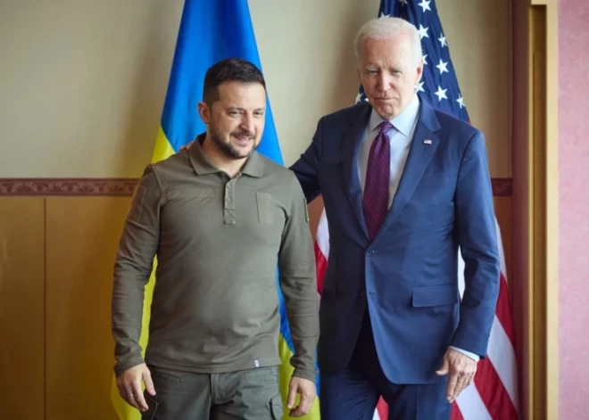 Байден: "Мы будем с Украиной столько, сколько нужно, будущее Киева – в НАТО"
