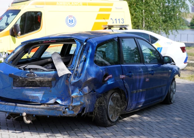 Ceturtdien satiksmes negadījumos cietuši 19 cilvēki