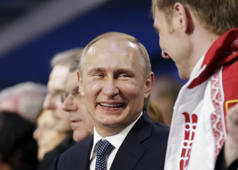 "Mēs būtu laimīgi, ja Putins neierastos uz samitu" - paziņojušas Dienvidāfrikas varas iestādes, kuru pienākums ir arestēt Krievijas prezidentu