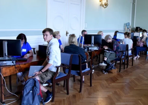 Studijām 11 Latvijas augstskolās elektroniski saņemti 3505 pieteikumi
