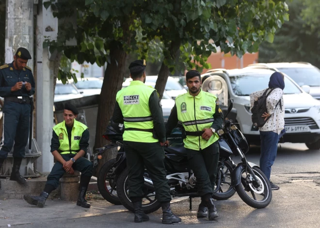 Irānā ielās atgriežas tikumības policija