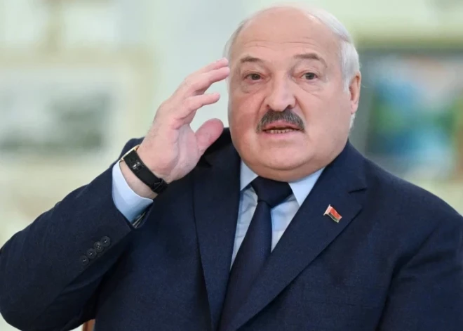 Евродепутаты просят суд в Гааге рассмотреть выдачу ордера на арест Лукашенко