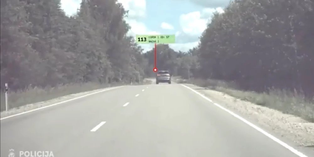 VP publicētajā video ir arī redzams, ka, vēl pirms apturētais BMW parādās kadrā, pats VP transportlīdzeklis virzās ar ātrumu 100km/h.