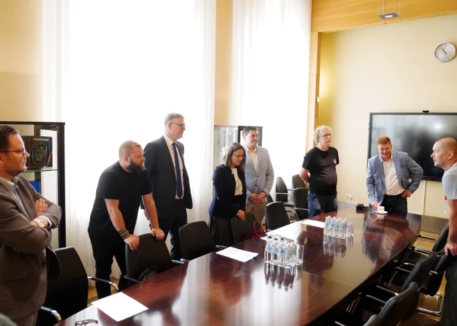 Кто должен занять пост мэра Риги? У экс-партнеров по коалиции в столичной думе мнения отличаются