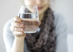 Один запрос к ChatGPT тратит дневную норму питьевой воды на человека