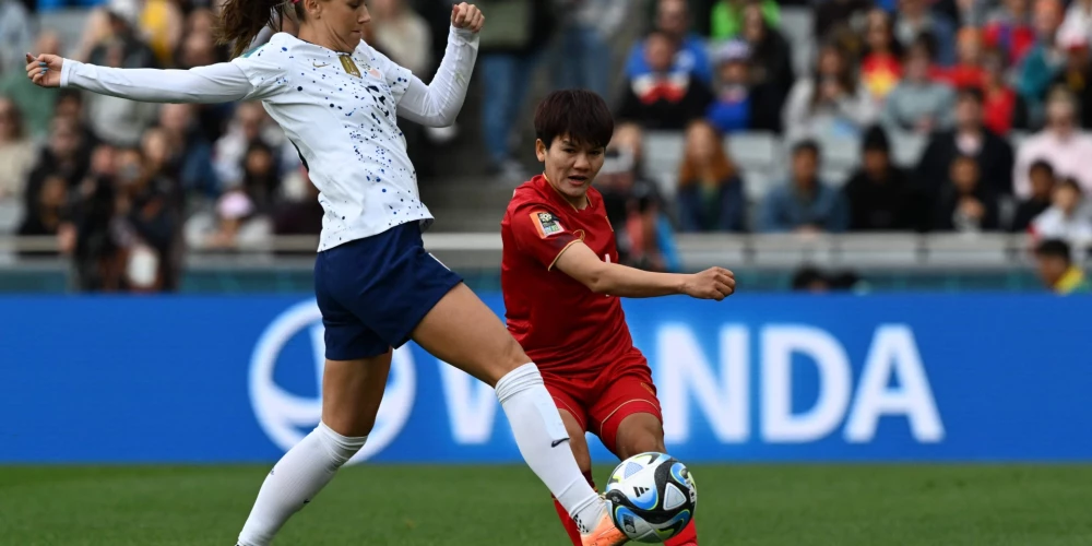 PČ futbolā sievietēm: pie uzvarām tiek ASV, Japānas un Anglijas futbolistes