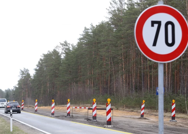 Ceļu būvdarbu dēļ lielākie satiksmes ierobežojumi ir uz Vidzemes šosejas