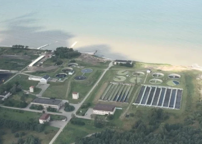 Nav skaidrs, vai izdevies apturēt notekūdeņu noplūdi jūrā