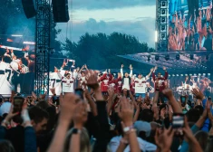 "Vārdos neaprakstāmi!" Grandiozais "Prāta vētras" koncerts Liepājā pulcē fanu tūkstošus. FOTO